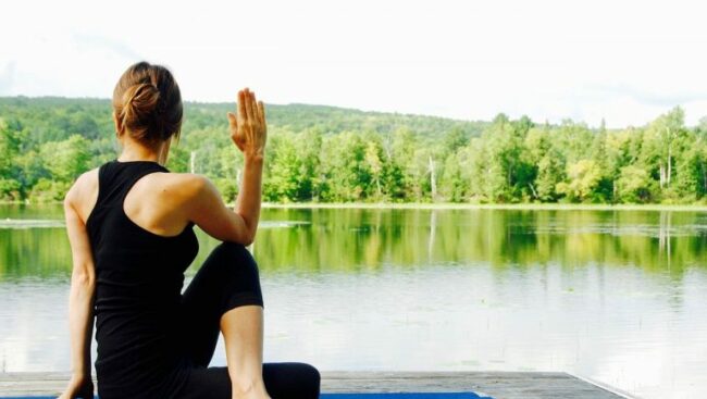 Yoga: viviendo asana